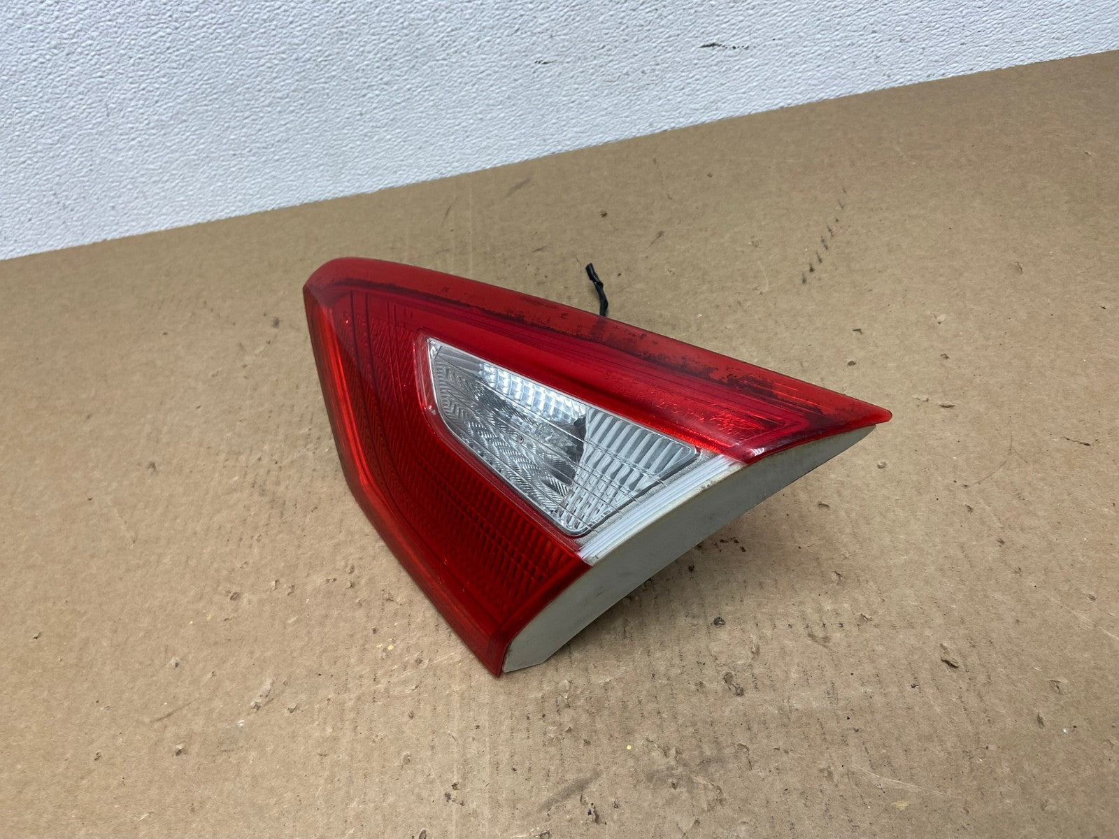 2012 to 2014 Ford Focus Sedan Right Passenger Inner Tail Light Oem AC1248 LK1