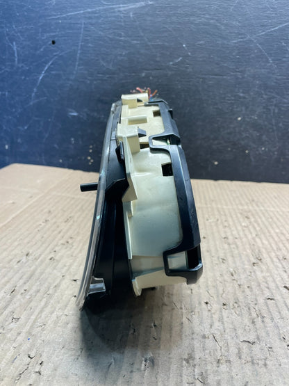 2003 to 2005 Buick Regal Dash Speedometer Cluster Gauge Oem S2364 DG2
