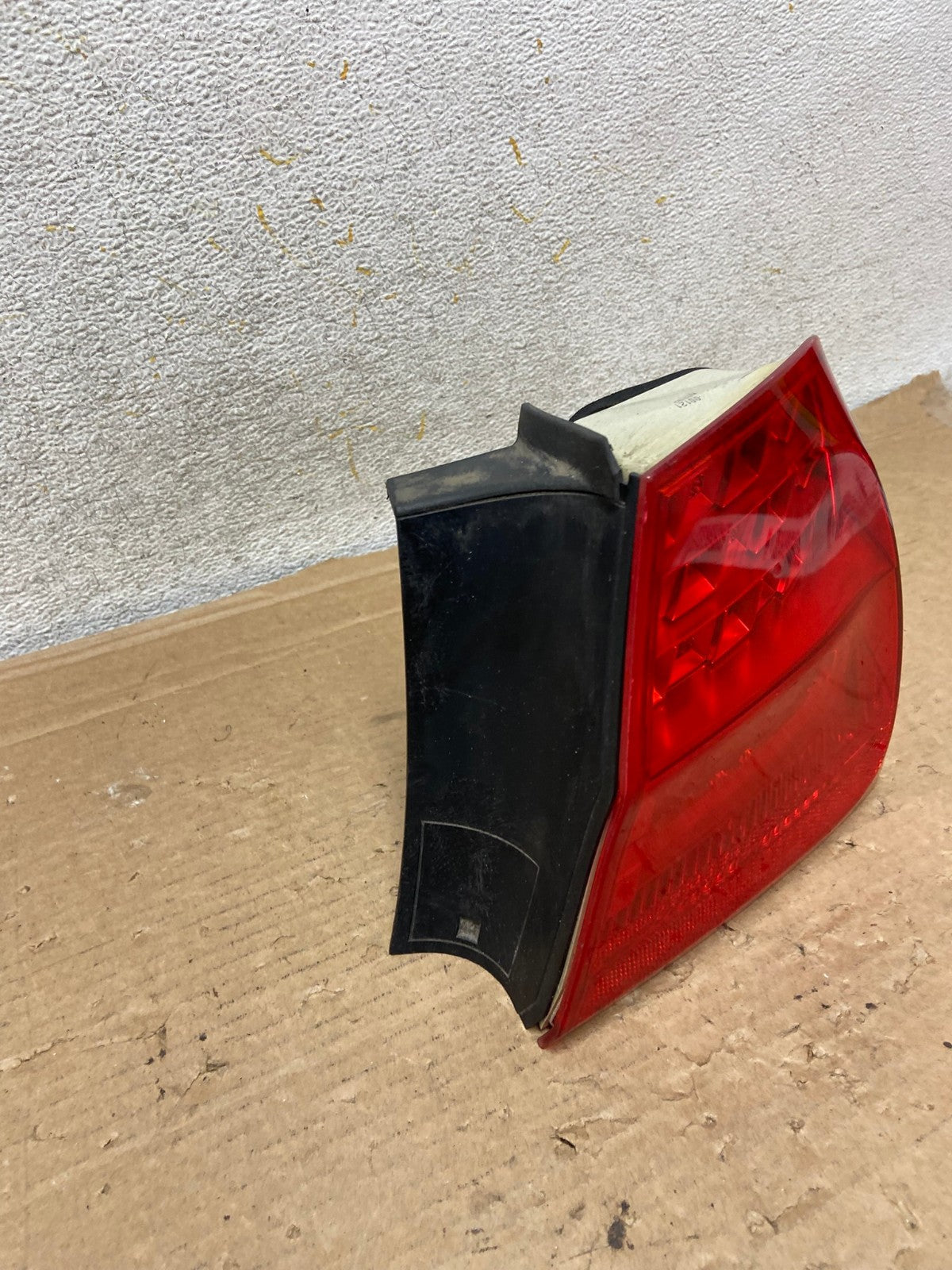 2009 2010 BMW 328i 3 Series Right Passenger RH Side Tail Light AH8925 LK2