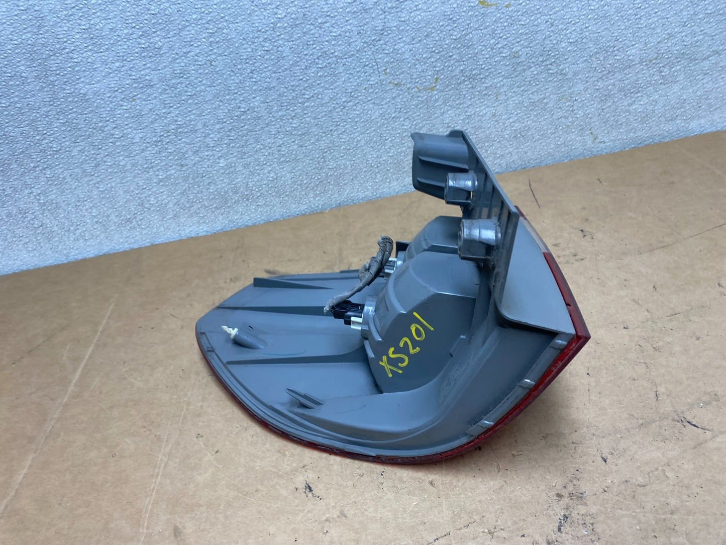 2005 2006 2007 Honda Odyssey Right Passenger RH Side Tail Light X5201 DW7
