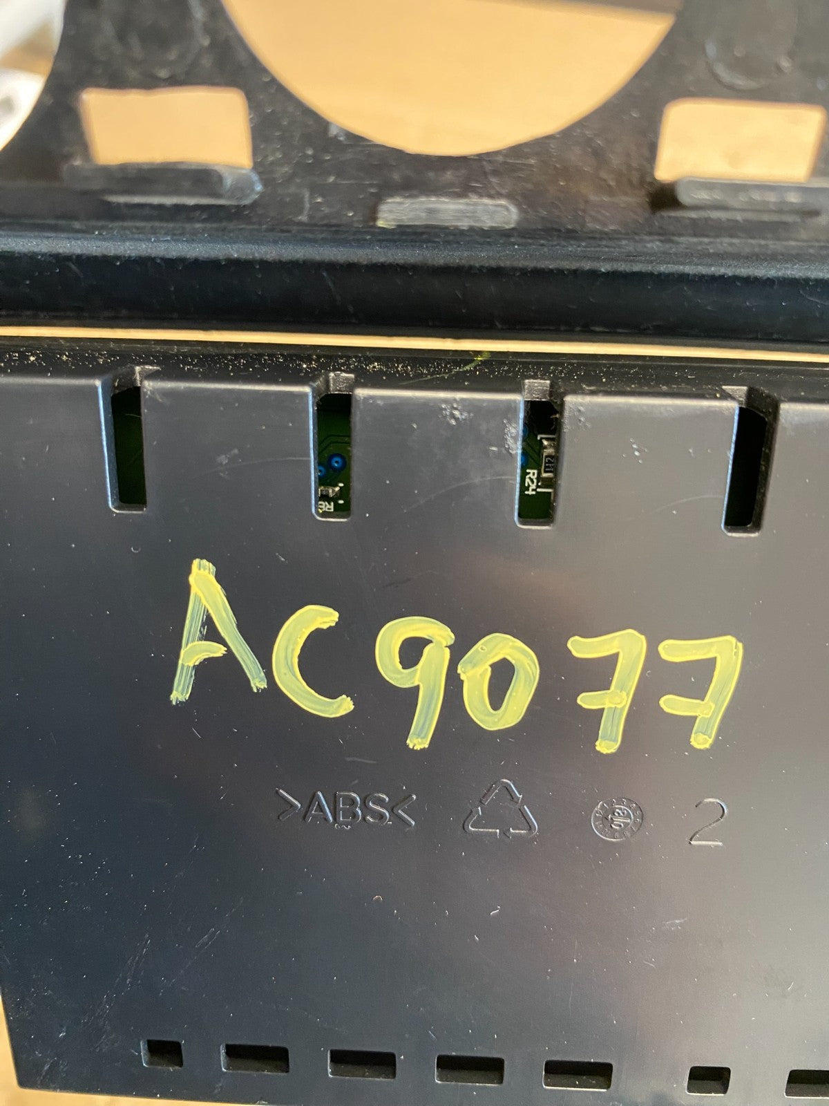 2004 to 2008 Ford F150 Radio Climate Dash Bezel Surround Black AC9077 DG6