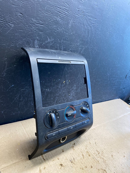 2004 to 2008 Ford F150 Radio Climate Dash Bezel Surround Black ac4825 DG2