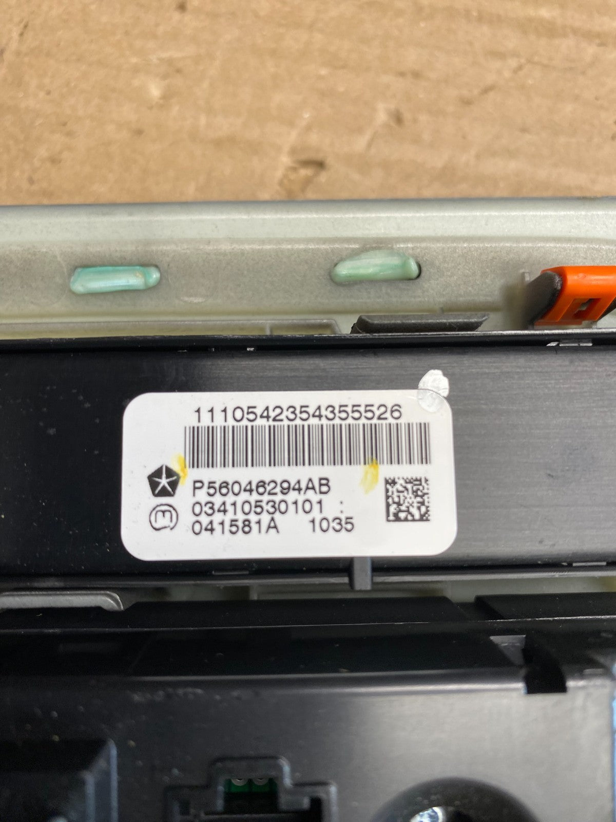 2011-2013 Jeep Grand Cherokee Center Radio Climate Control Bezel Vent AG0073 DG5