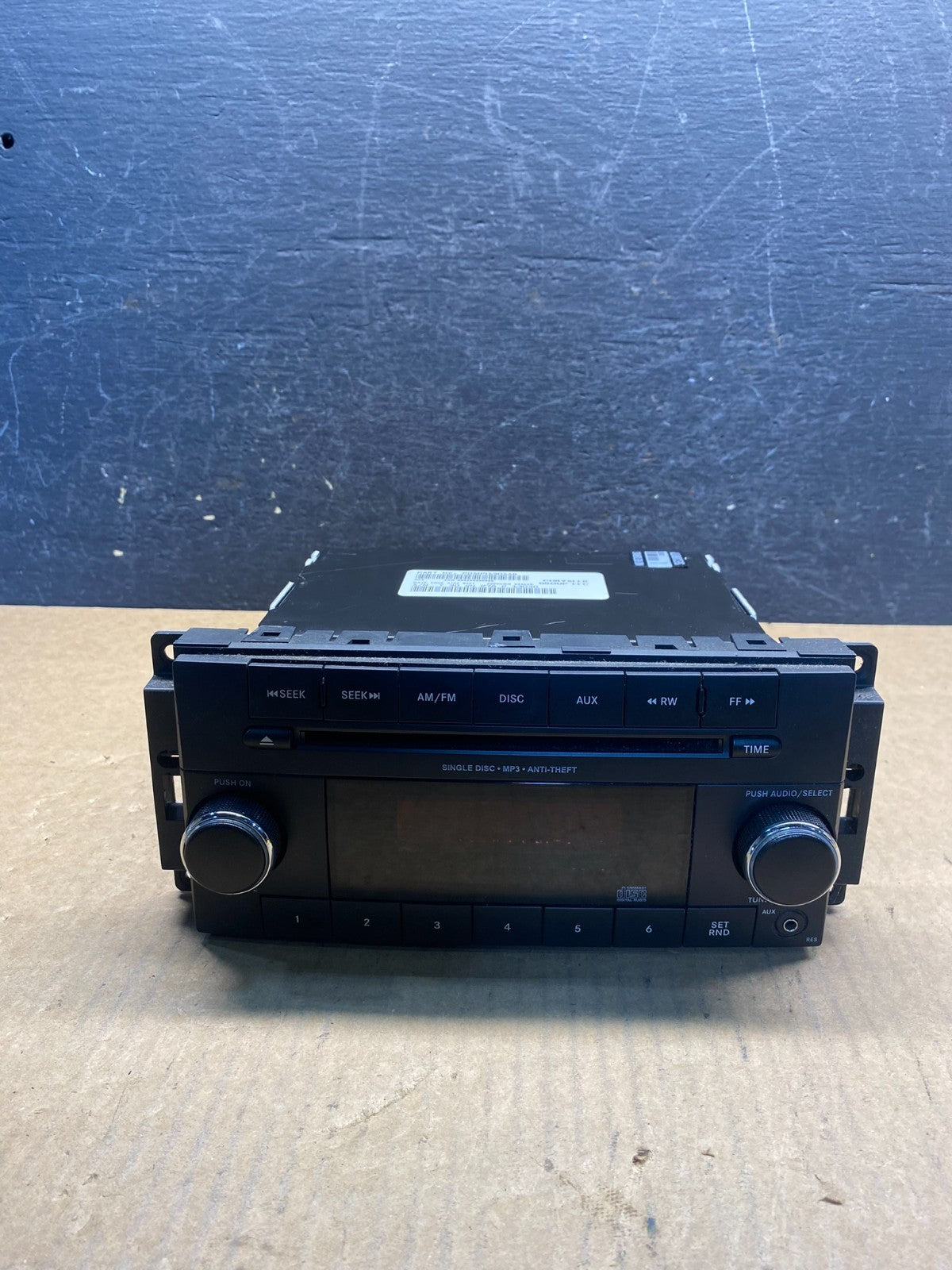 2007-2012 Chrysler Dodge Jeep Ram Radio CD MP3 AUX Receiver ag7385 DG0