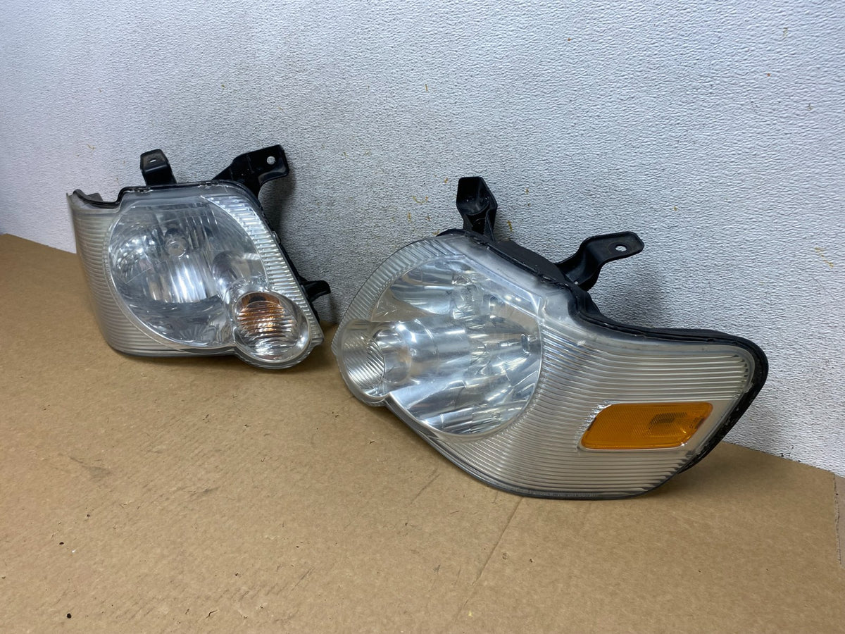 2006 2007 2008 2009 2010 Ford Explorer Left+Right Set Headlights AI2624 DW1