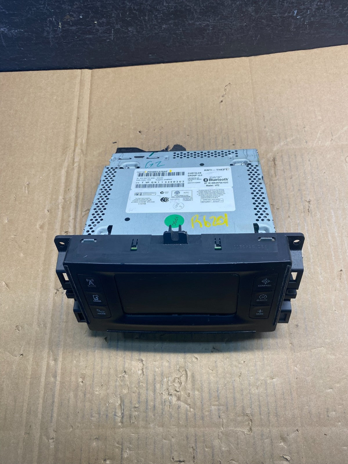2014 2015 Jeep Cherokee Media Satellite Radio Screen Display AD1728 DG3