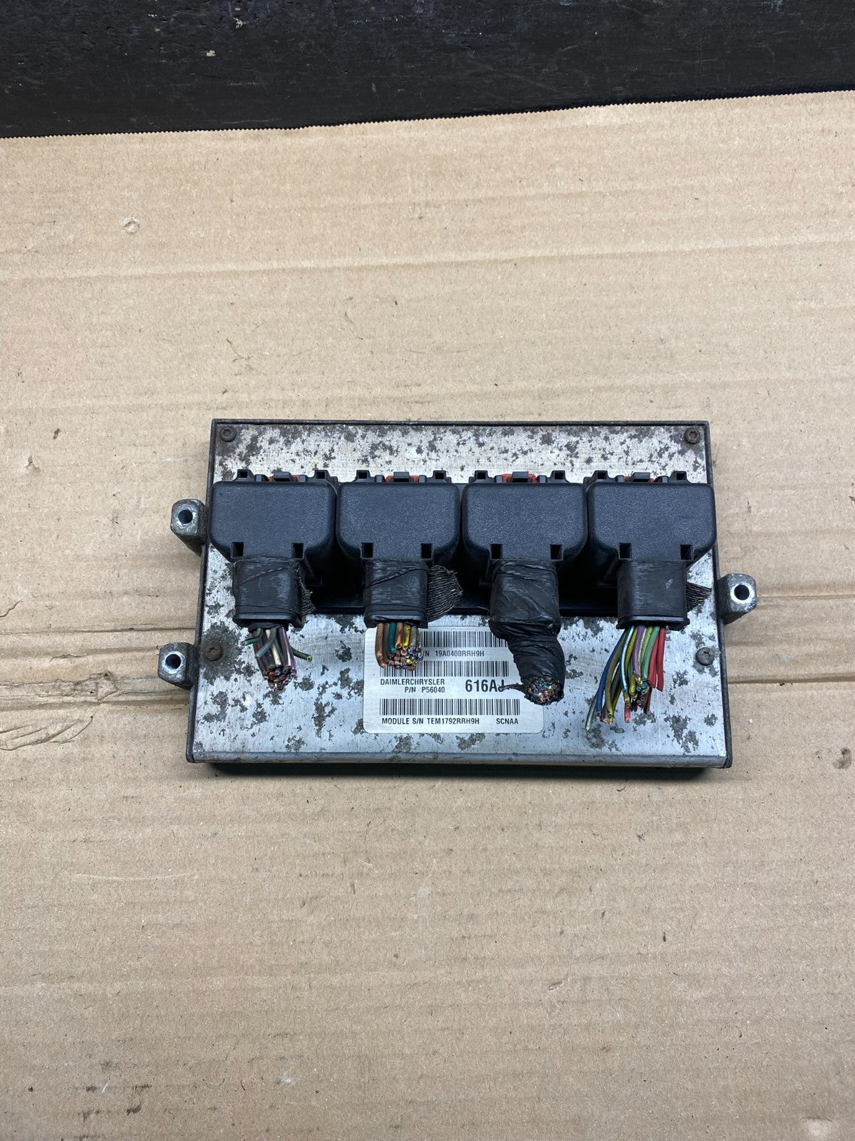 2002 Dodge Durango 4.7L Engine Computer Module ECU PCM AH9580 DG0