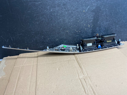 2012-2018 BMW F30 3 320i 328i Front Center Dash Air Vent Panel Trim OE AI6032 DG2