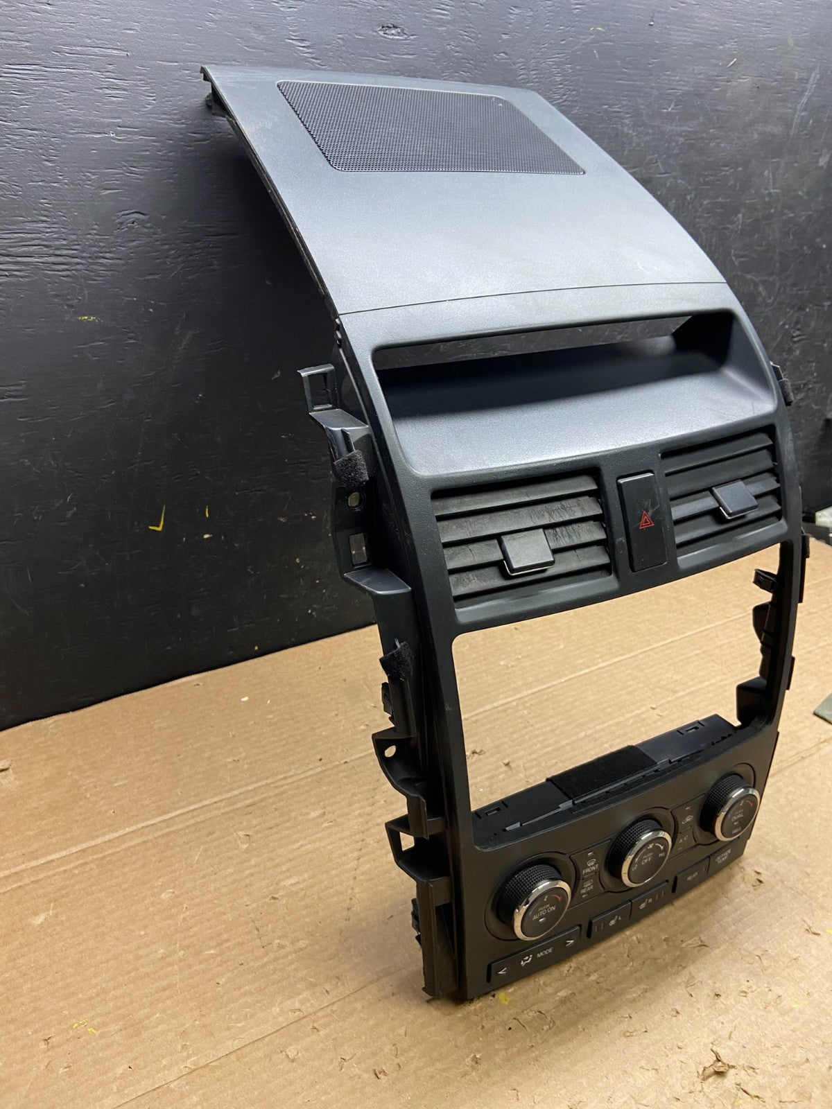 2010 - 2015 Mazda CX-9 Radio Dash Trim Bezel W/Vent AC Climate Control w1806 DG2
