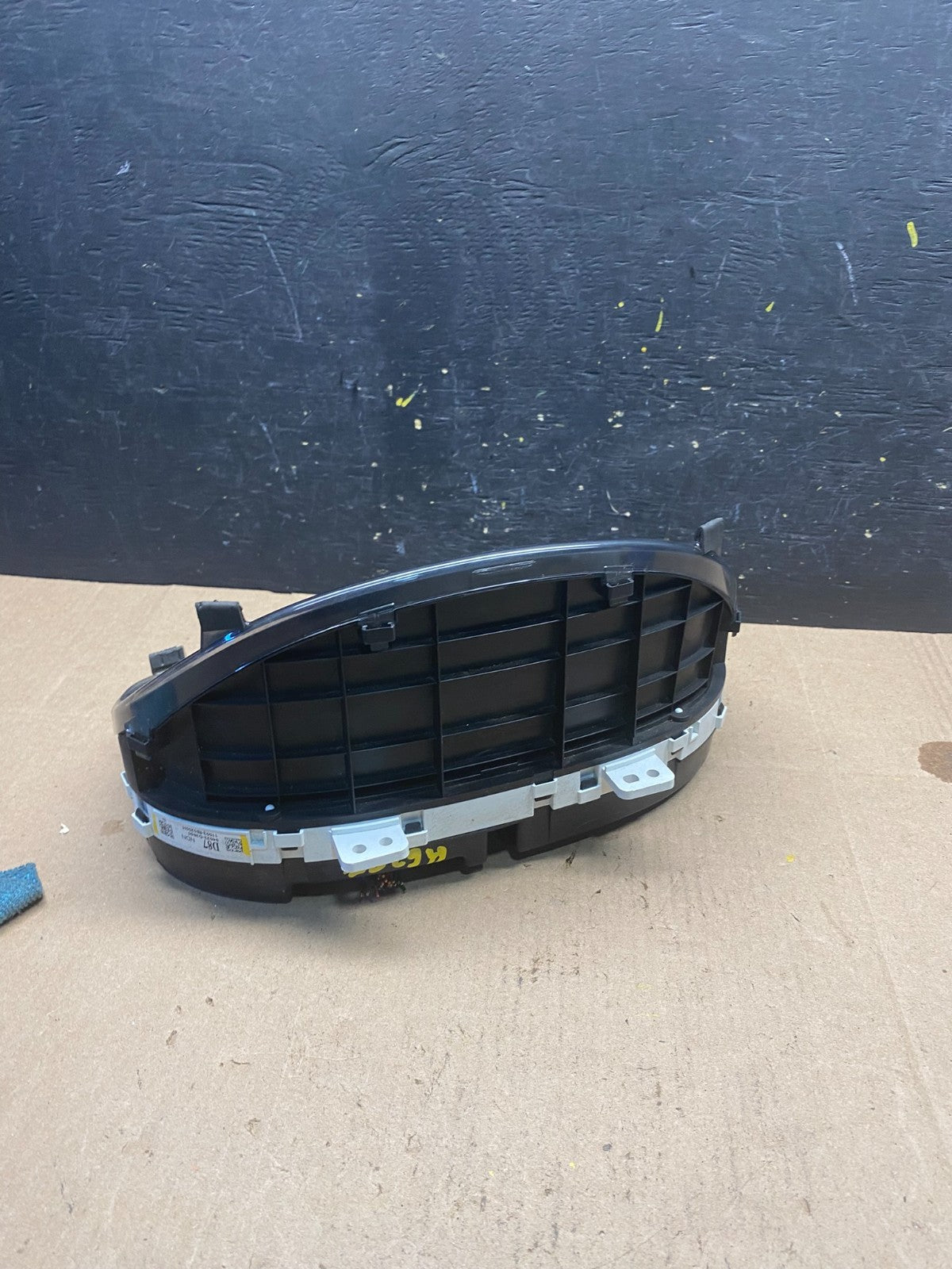 2017 to 2020 Hyundai Ioniq Speedometer Cluster Gauge OEM R6387 DG3