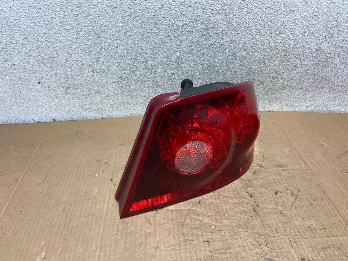 2011 to 2014 Dodge Avenger Right Passenger Rh Side Tail Light AI8019 LK2