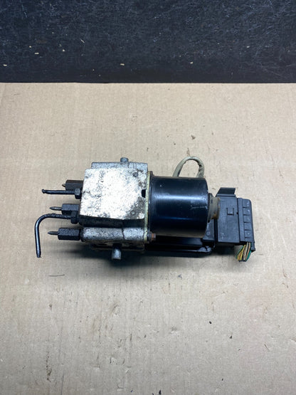 2003 2007 Ford E250 E350 Anti-Lock ABS Antilock Brake Pump AG9681 DG1