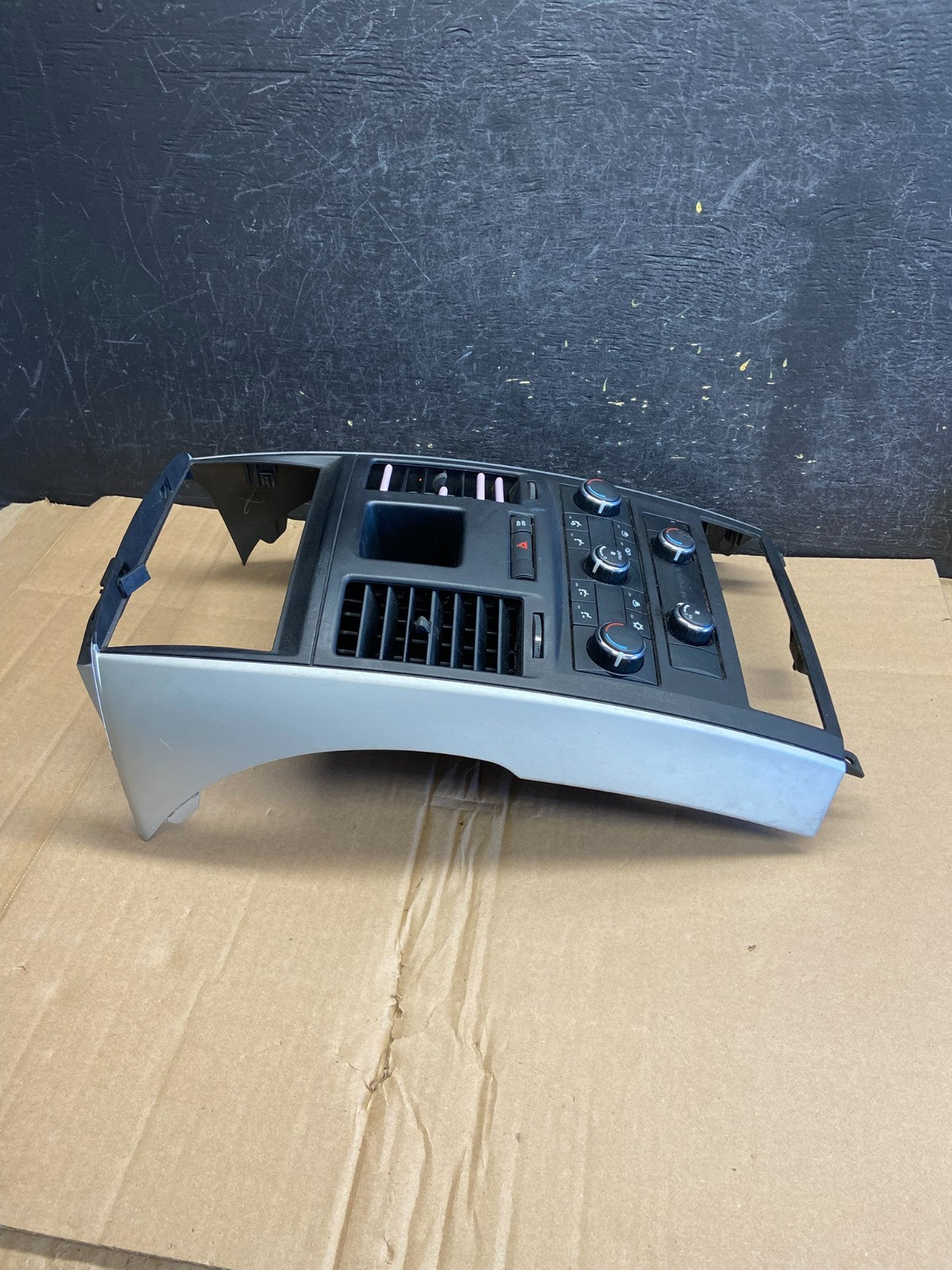 2008-2010 Dodge Grand Caravan A/C Climate Control Unit Bezel Trim AI5956 DG1