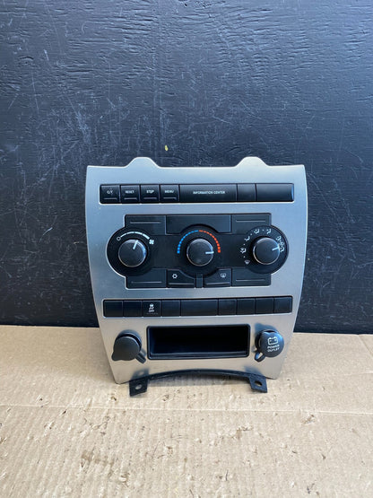 2005 to 2007 Jeep Commander Grand Cherokee A/C Climate Control Bezel AC9105 DG0