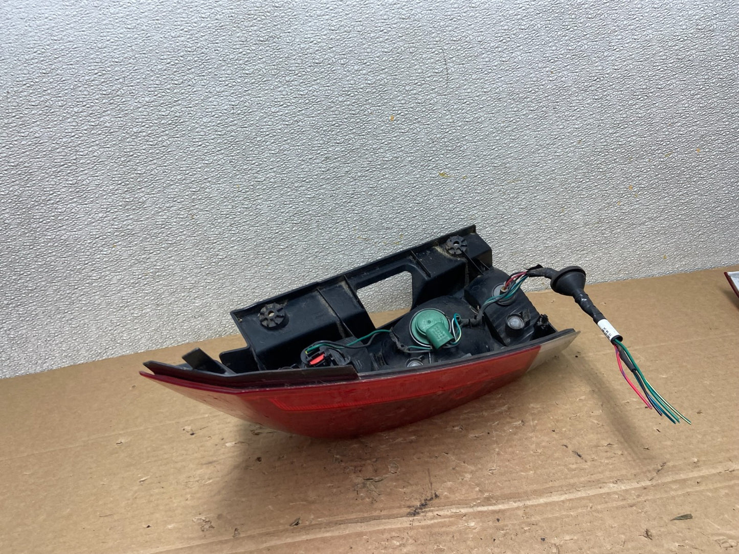 2004 to 2009 Nissan Quest Right Passenger RH Side Tail Light AB47886