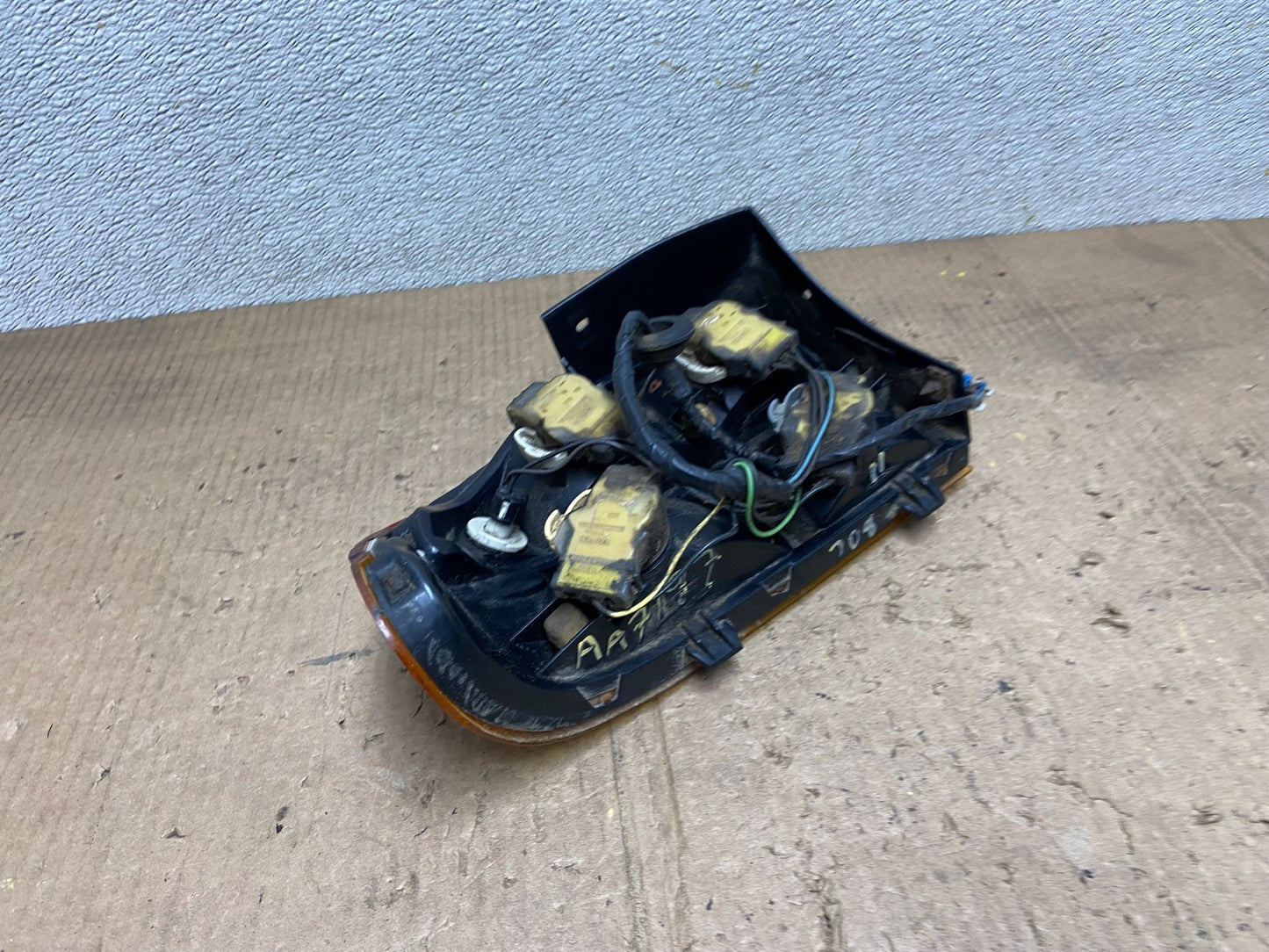 1993 - 1995 Saturn SL S-Series Right Passenger RH Side Tail Light AA7197 DW5