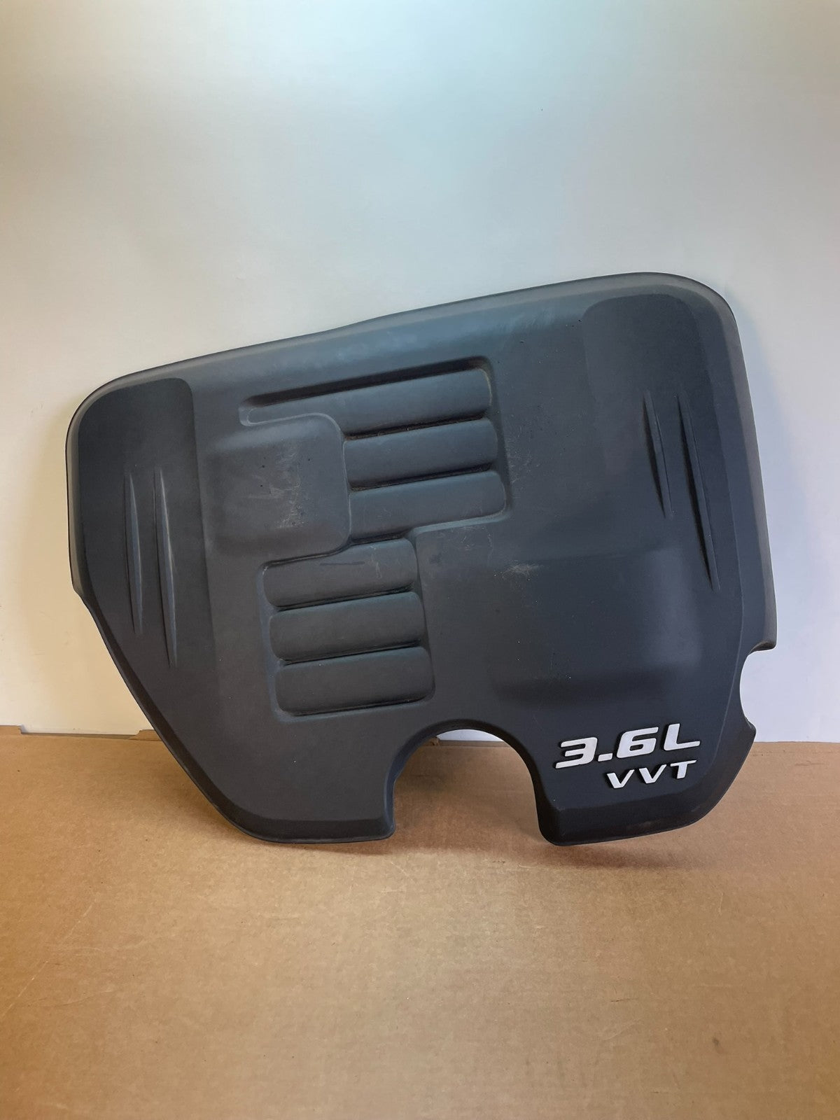 2011-2023 Chrysler 300 3.6L V6 Engine Motor Cover AG0787 DG0