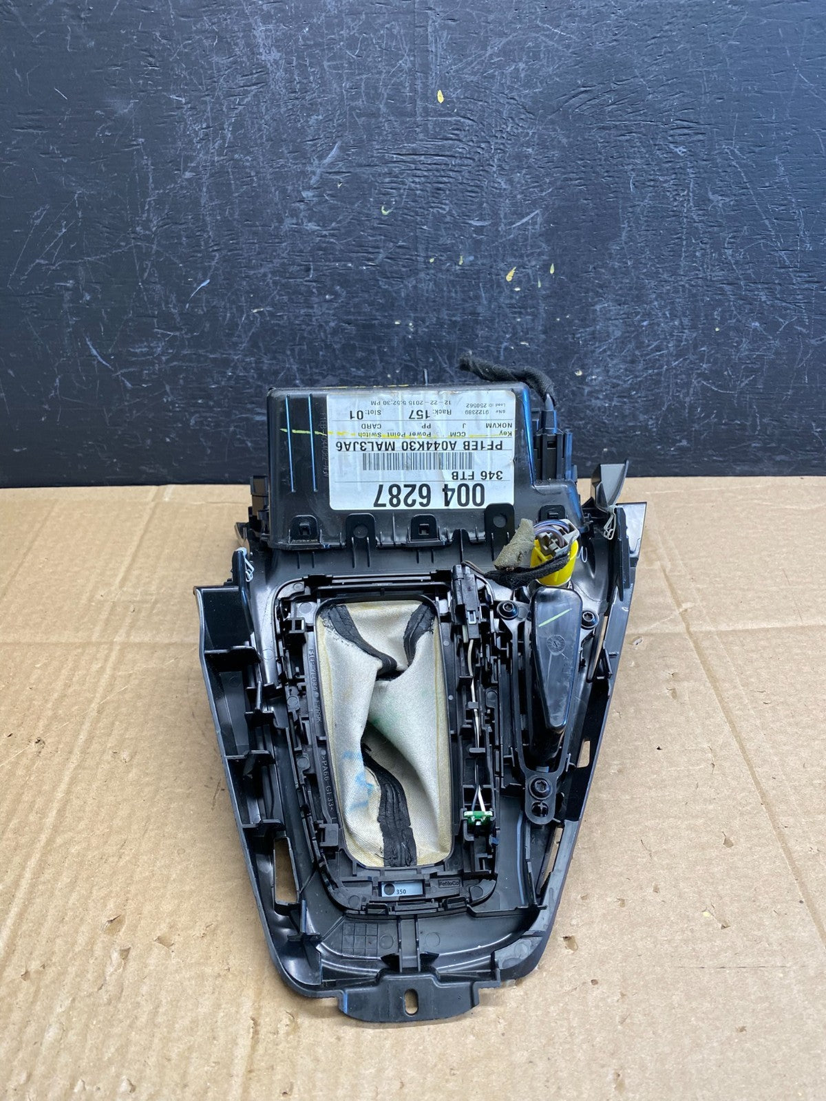 2015 2018 Ford Focus Ac Heater Climate Control Shifter Bezel Trim ac9456 DG4