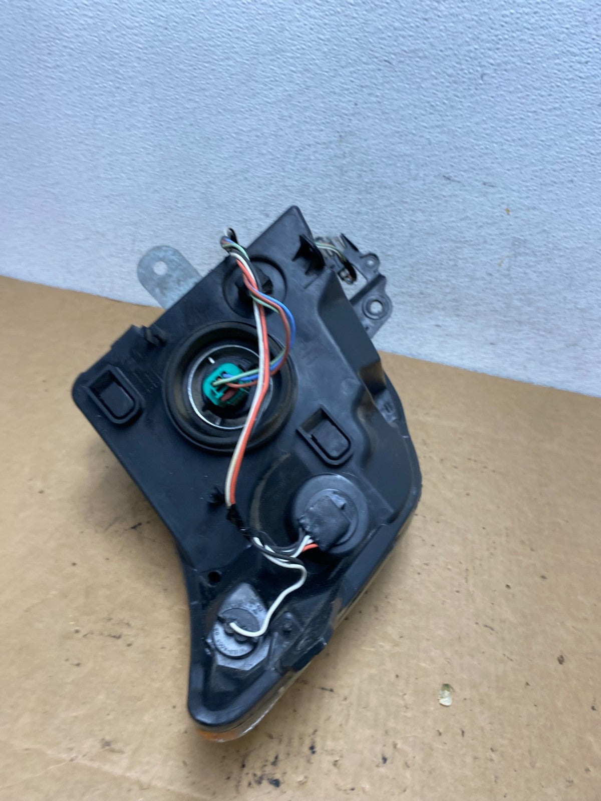 2010 2011 2012 Nissan Sentra Halogen Right Passenger RH Side Headlight AD5224 DW5