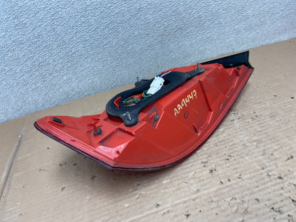 2005 to 2006 Infiniti G35 Right Passenger RH Side Tail Light Oem AA9447 LK5