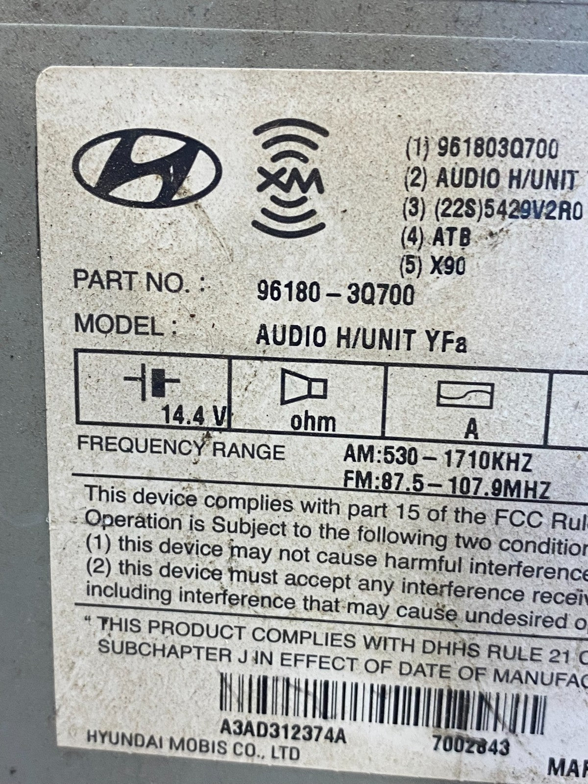 2011 to 2012 Hyundai Sonata Am Fm Cd Player Radio Receiver AE2264 DG6