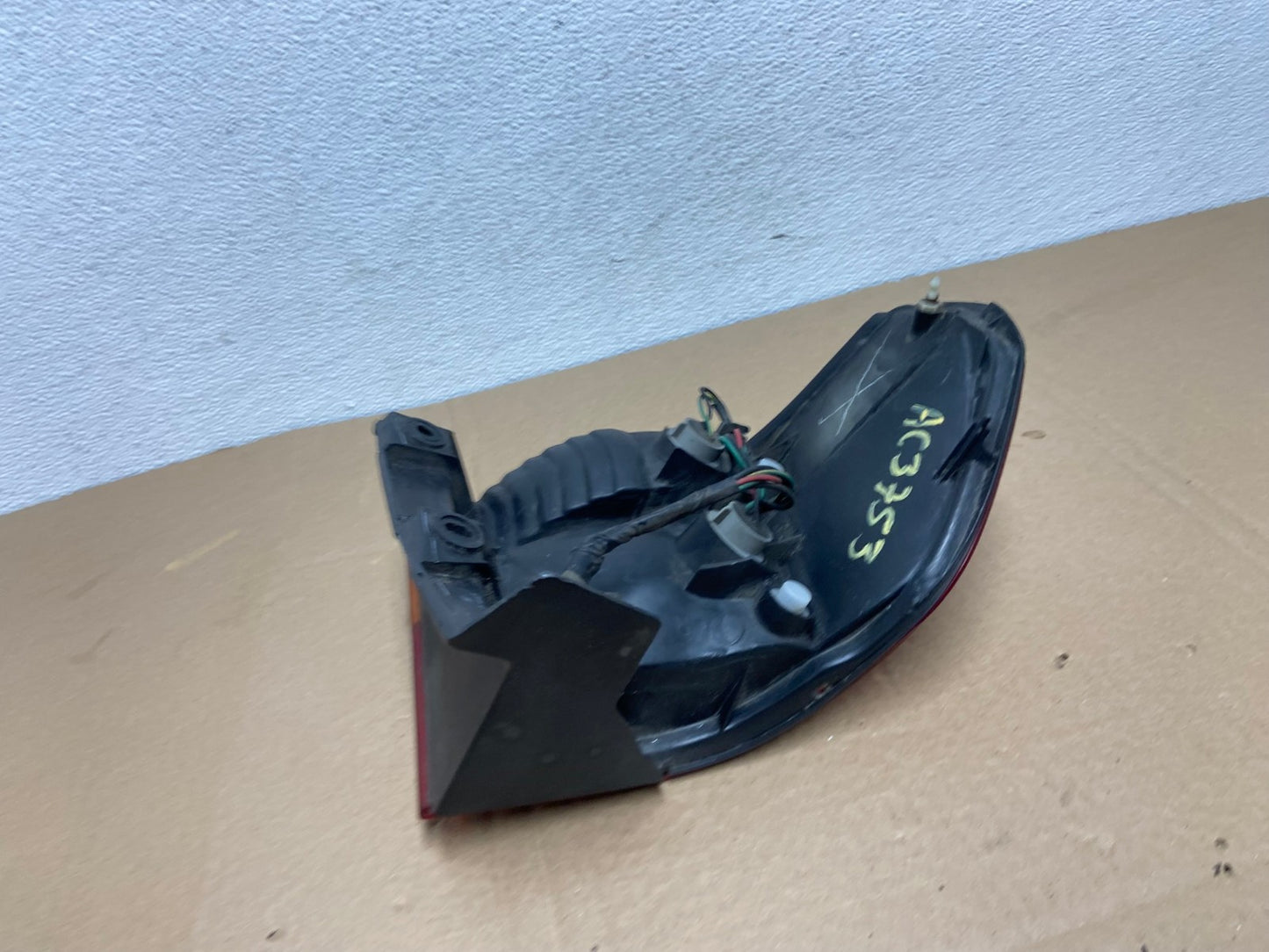 2002 2003 2004 Honda Odyssey Right Passenger Side Tail Light Oem AC3753 LK5