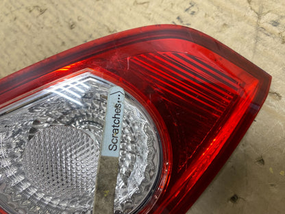 2009-2010 Toyota Corolla Right Passenger Rh Side Tail Light Inner AD25063