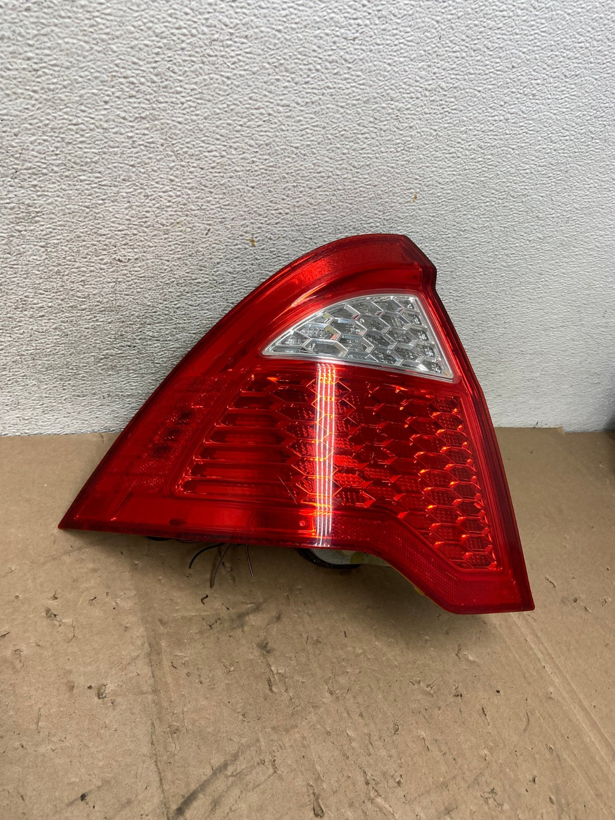 2010 2011 2012 Ford Fusion Left Driver LH Side Tail Light AG5330 LK1