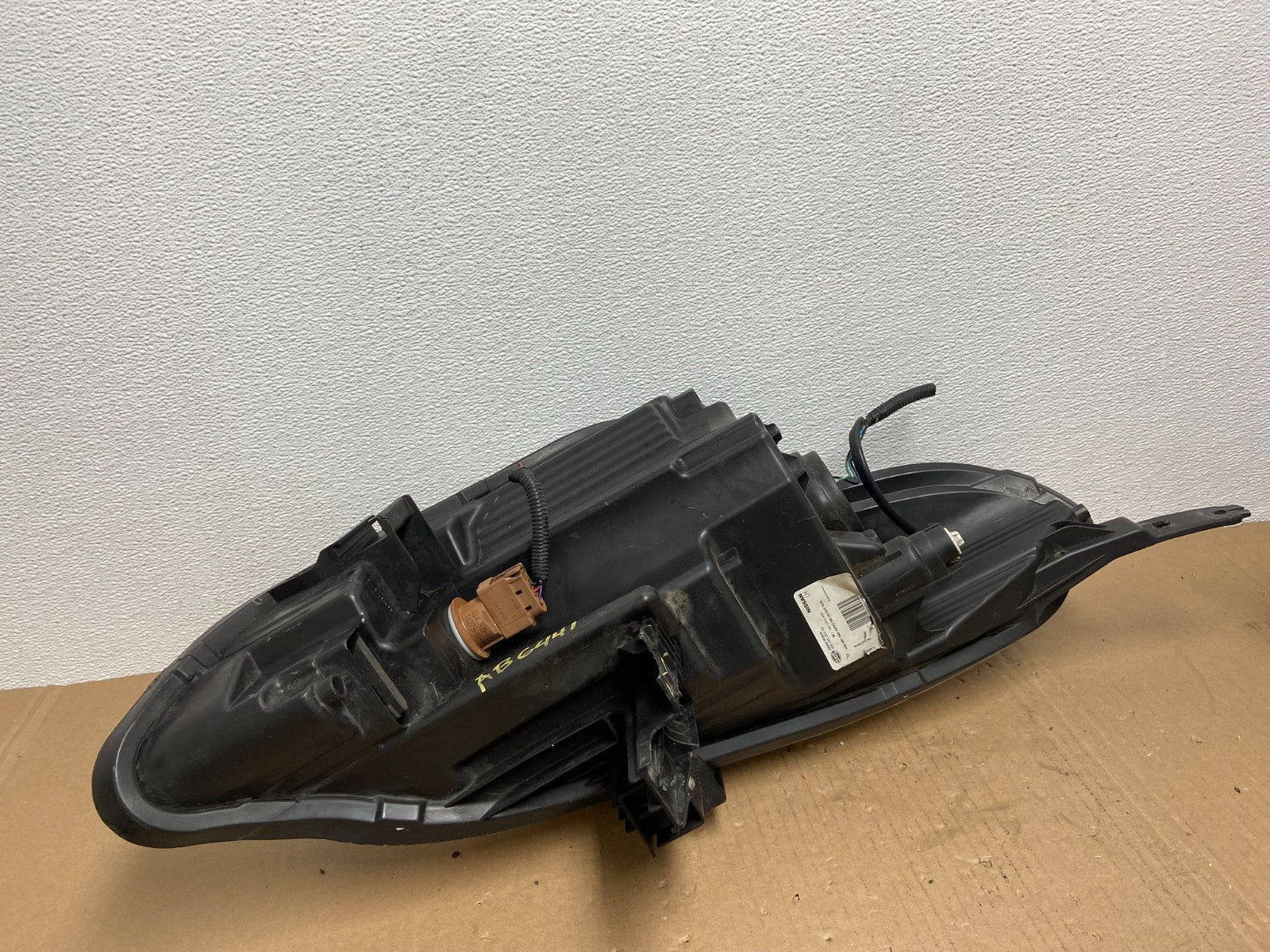 2015 to 2019 Nissan Versa Headlight Left Driver Lh Side Oem AB6441 DW6