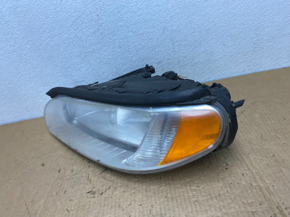 2008 to 2013 Volvo XC70 V70 S80 Driver Side Left Halogen Headlight AC8159 DW1