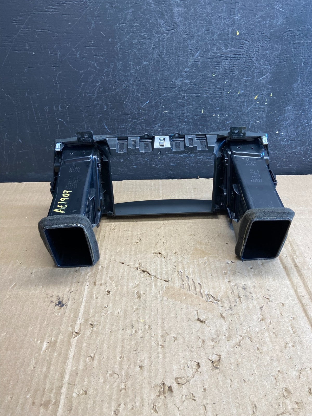 2013 to 2020 Nissan Pathfinder Center Dash Radio Trim Bezel Surround AE1907 DG3