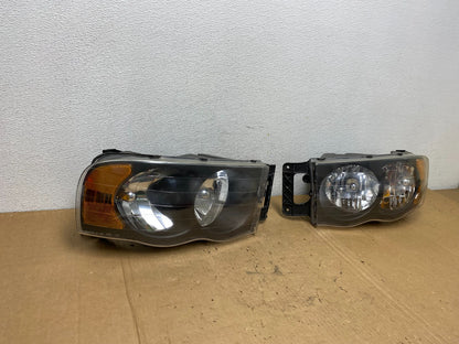 2002 to 2005 Dodge Ram Left+Right Side Headlights AD3240 DW2