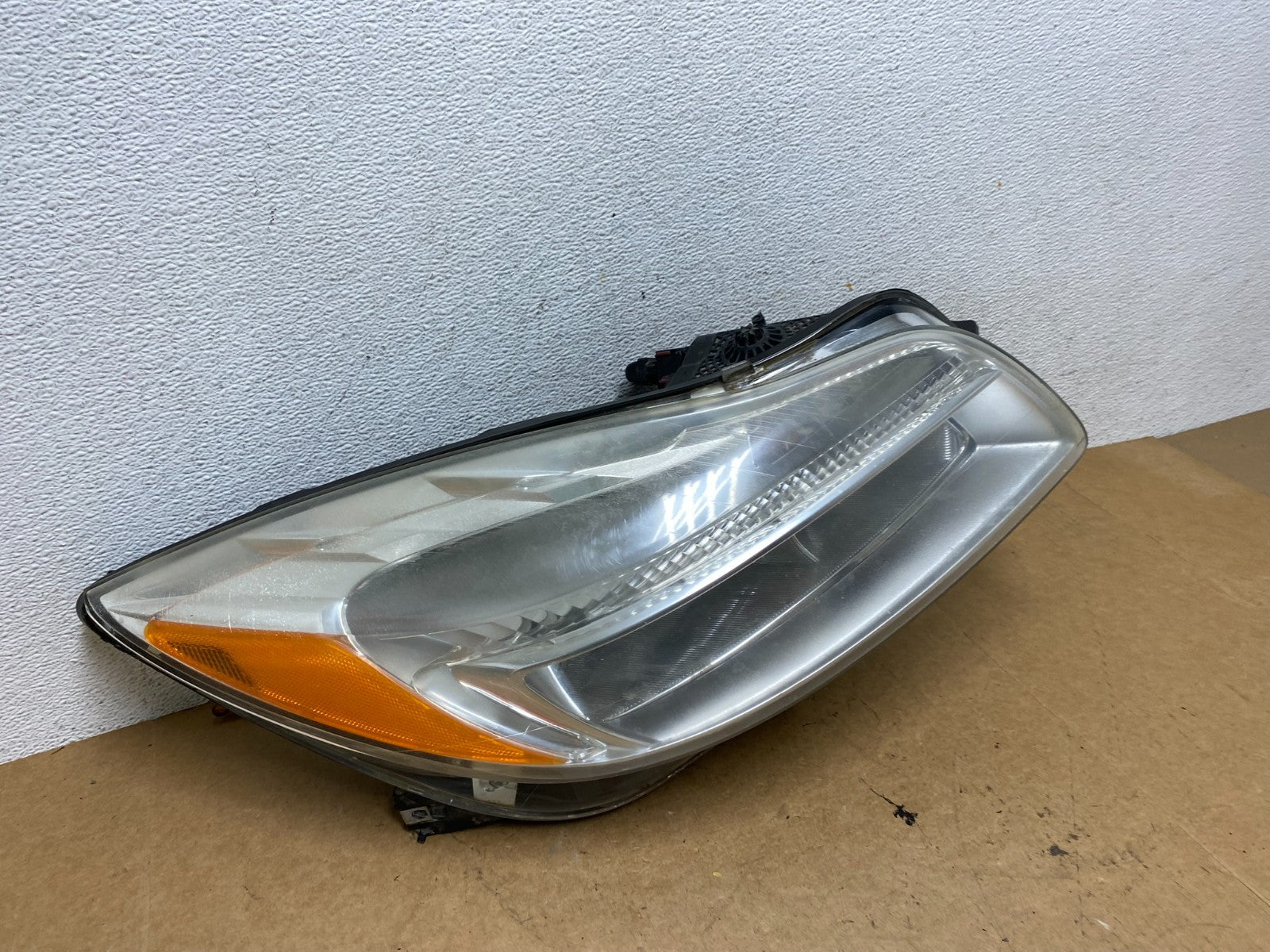 2011 2012 2013 Buick Regal Right Passenger RH Side Headlight AE3215 DW2