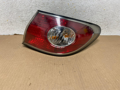 2002 to 2004 Lexus ES300 ES330 Right Passenger Side Tail Light AH3000 LK0