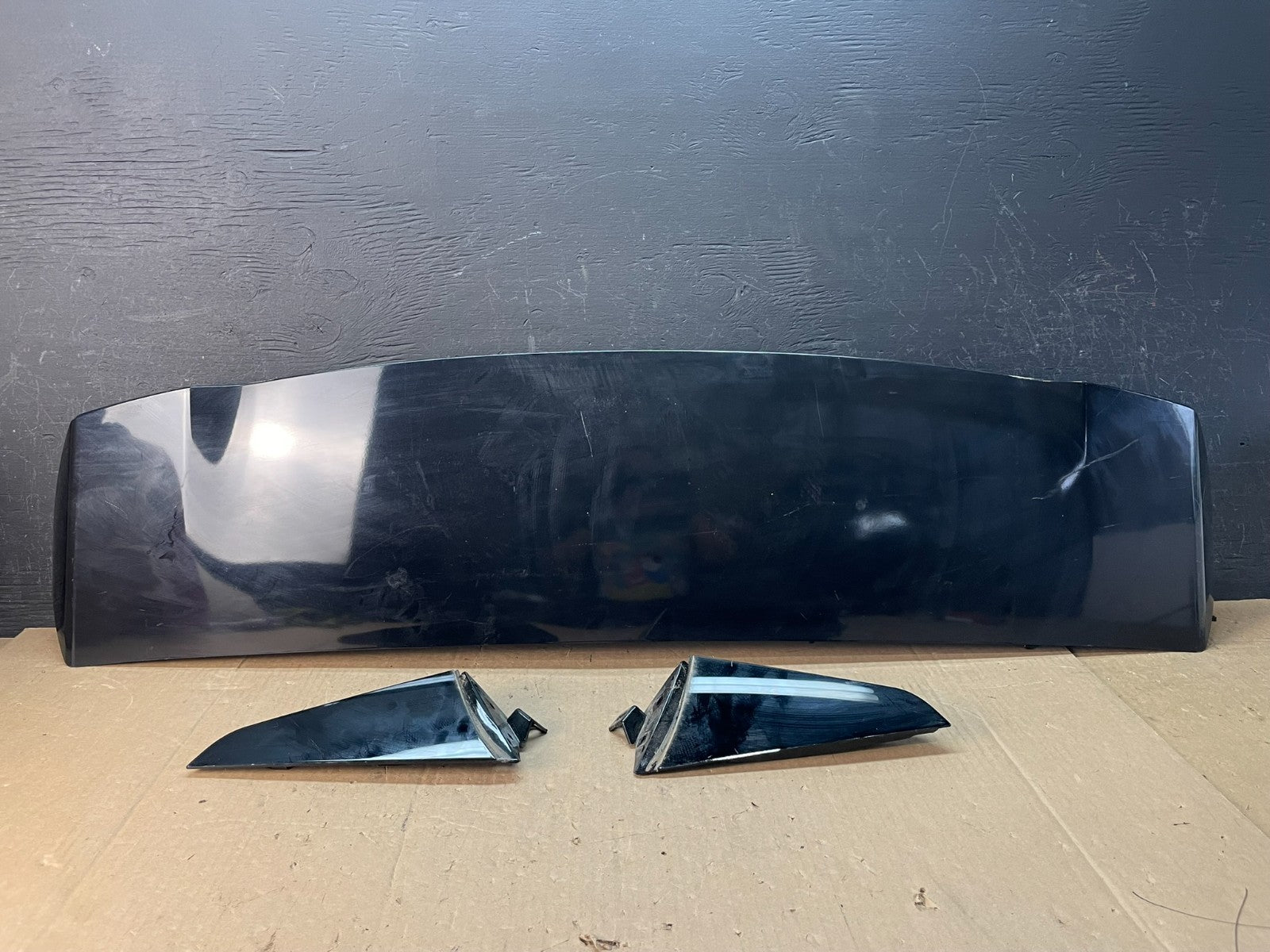 2020 to 2023 Ford Explorer Rear Liftgate Spoiler Wing AD5817 DG0