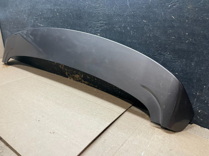 2013 to 2018 Hyundai Santa Fe Rear Spoiler W/3rd Brake Light Oem Y9244 DG2