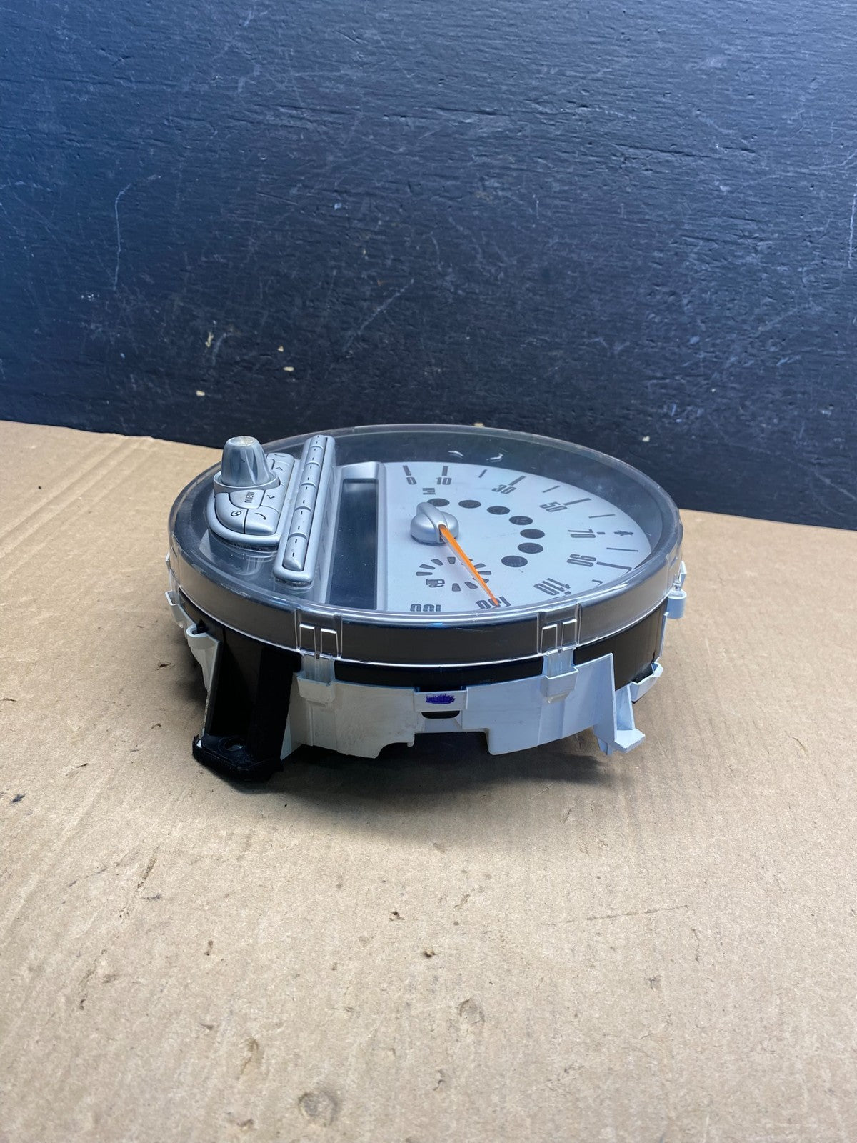 2007 - 2010 Mini Cooper Speedometer Cluster Gauge AE7597 DG2