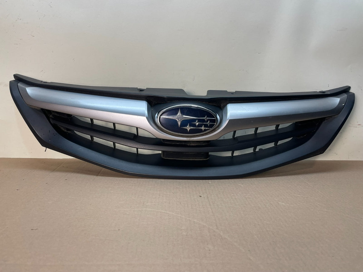 2008 to 2014 Subaru Impreza Hatchback Front Upper Grille Grill AI8637 DG0