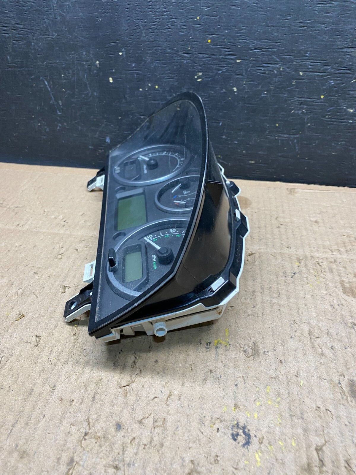 2006 Land Rover Range Rover Sport Speedometer Cluster Gauge M8262 PS3