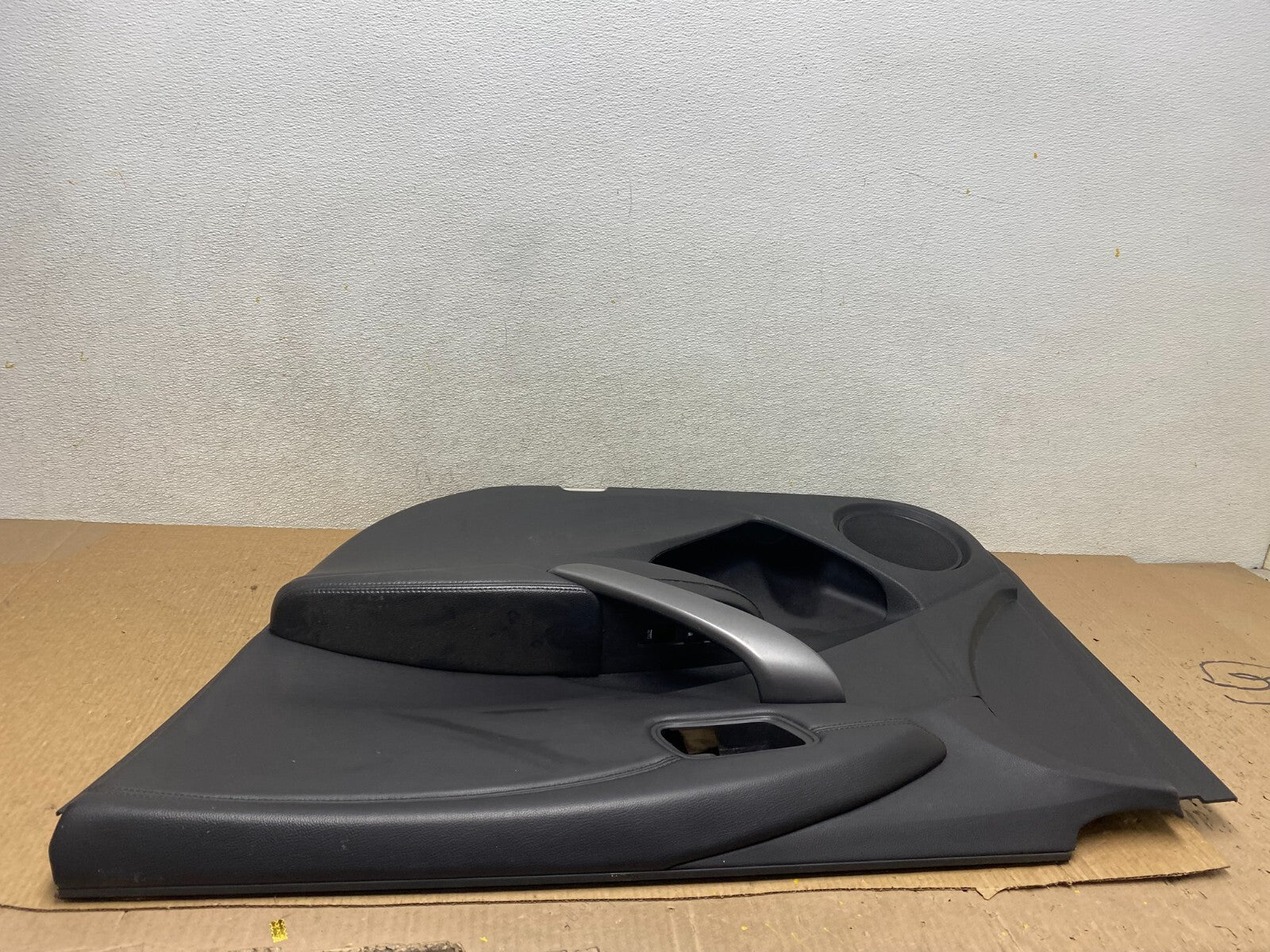 2013 2014 2015 Acura RDX Front Right Passenger RH Door Panel G1780 DG15