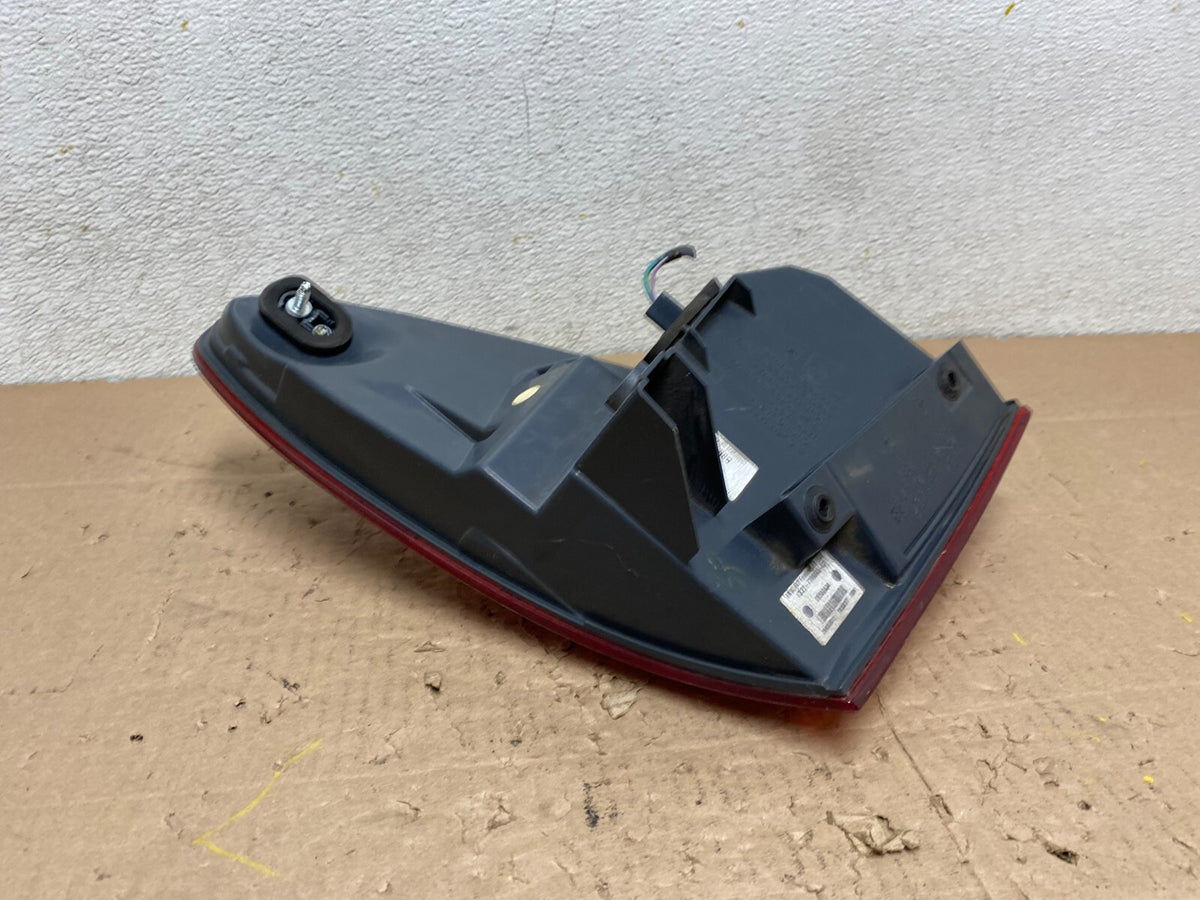 2010-2013 BMW F07 5-Series Gran Turismo GT Left Driver Lh Tail Light I4687 DW6