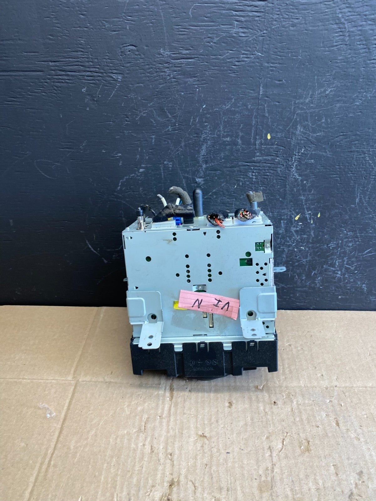 2012-2013 Hyundai Azera Am Fm Cd Player Radio Receiver Oem  AB9629 DG5
