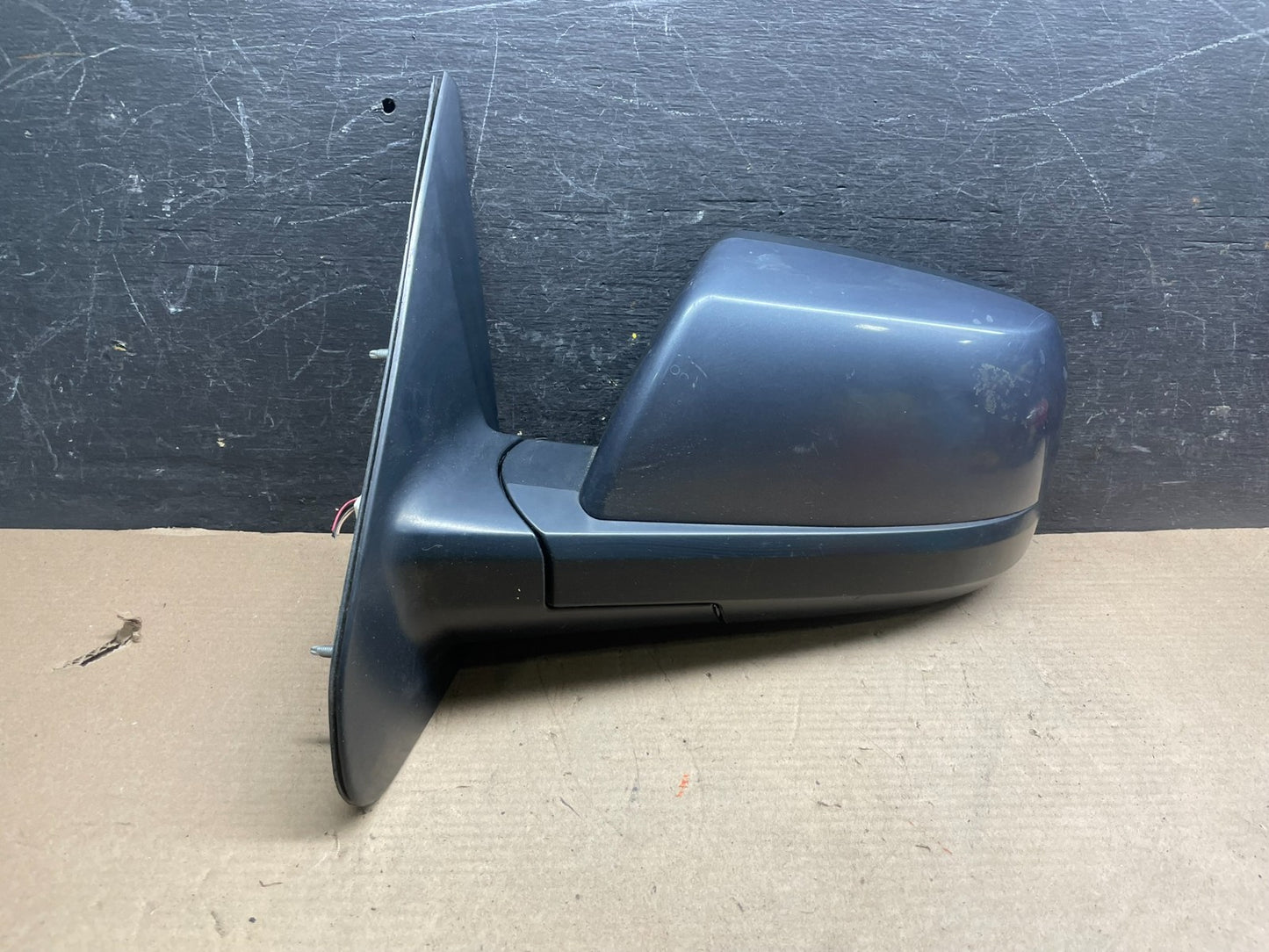 2008-2010 Toyota Sequoia Left Driver Turn Sgn  View Door Mirror OEM P7364 DG0