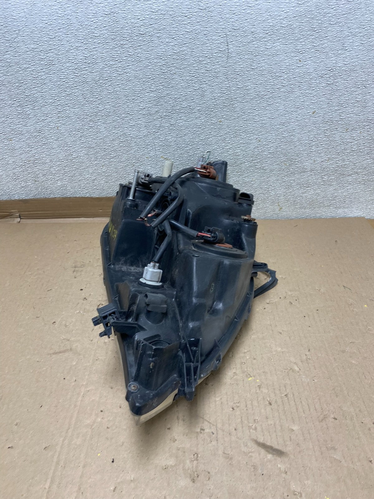 1999 to 2003 Lexus RX300 Left Driver LH Headlight Halogen U1124 DW9