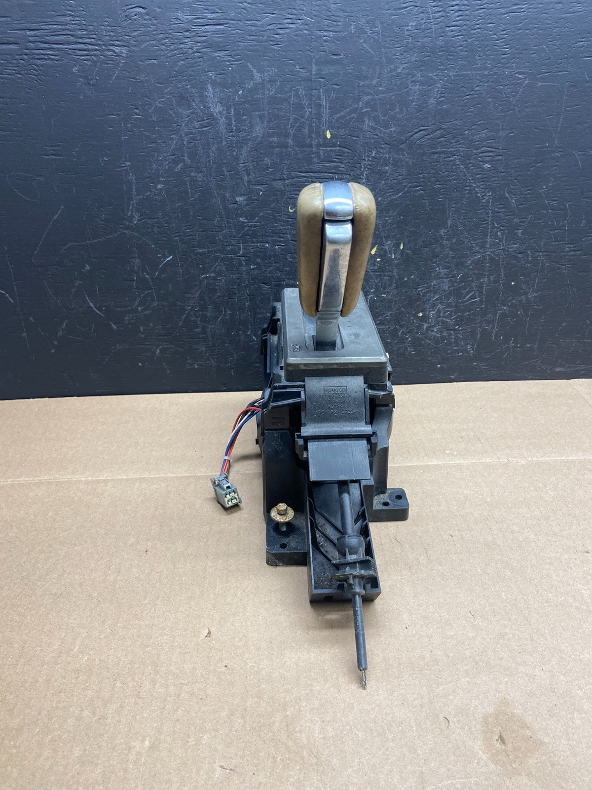 2007 to 2014 Lincoln Navigator Transmission Gear Shifter Selector AC6128 DG3