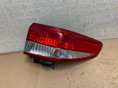 2003 to 2004 Honda Accord Sedan Right Passenger Rh Side Tail light Oem AB2520 DW0