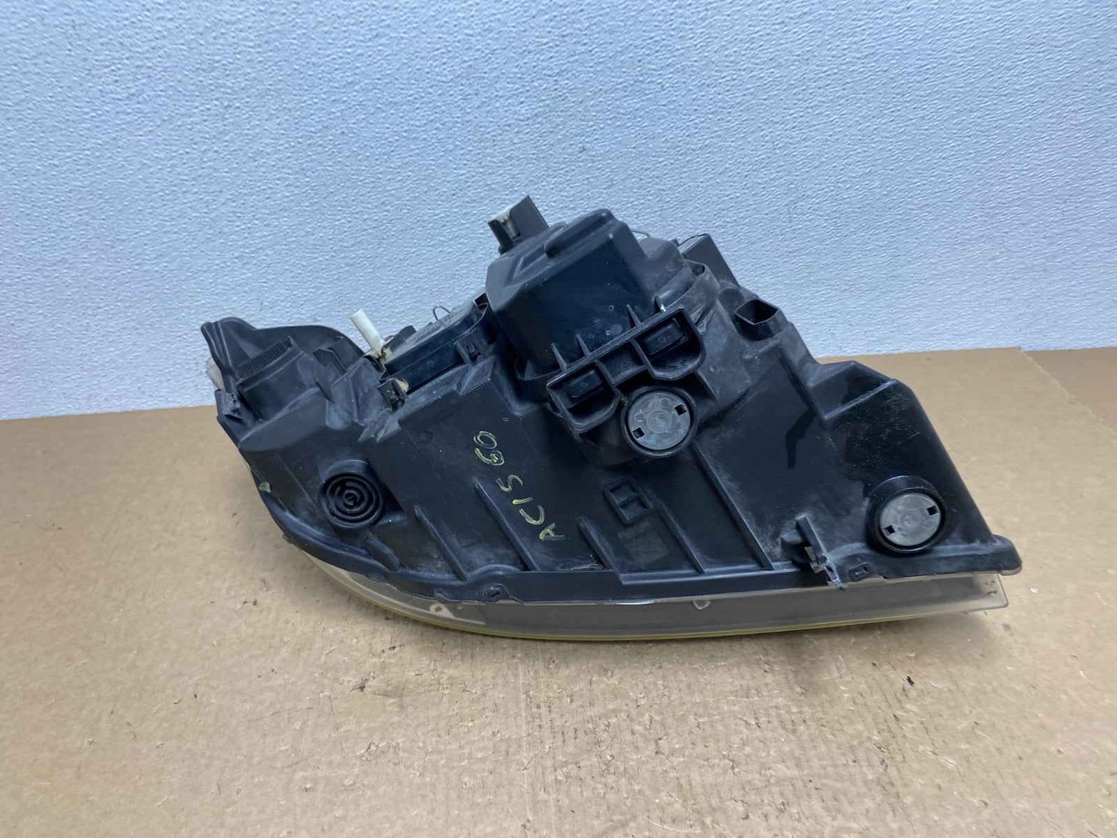 2009-2011 Bmw 3 Series 328i 4/D Sedan Left Driver Headlight Halogen OEM AC15608