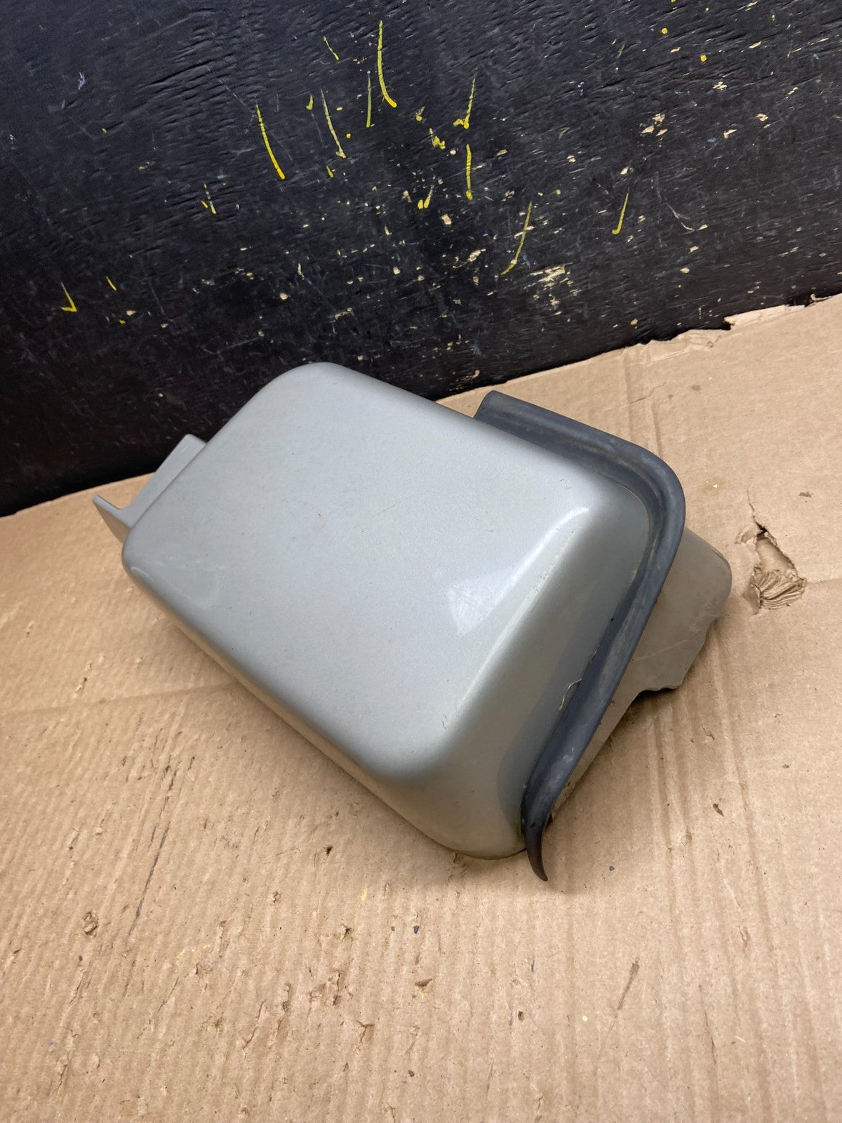 2006 to 2010 Hummer H3 Right Passenger Air Intake Duct Cowl Cover Hood Y5275 DG3