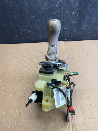 2001 to 2009 Mercedes W203 W209 CLK350 CLK500 Transmission Gear Shifter AE39084