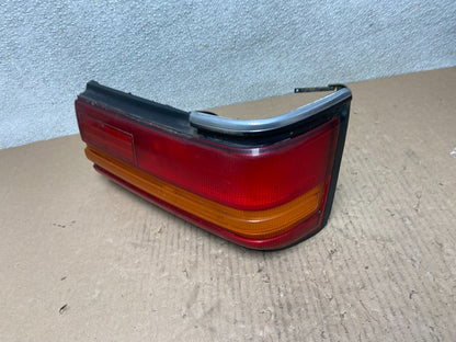 1987 - 1991 Toyota Camry Right Passenger Tail Light Oem AB6069 DG1